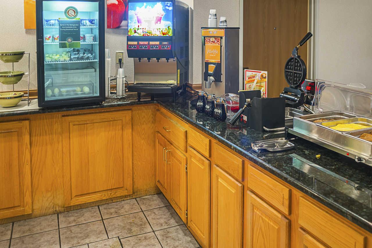 Quality Inn Near Monument Health Rapid City Hospital Esterno foto