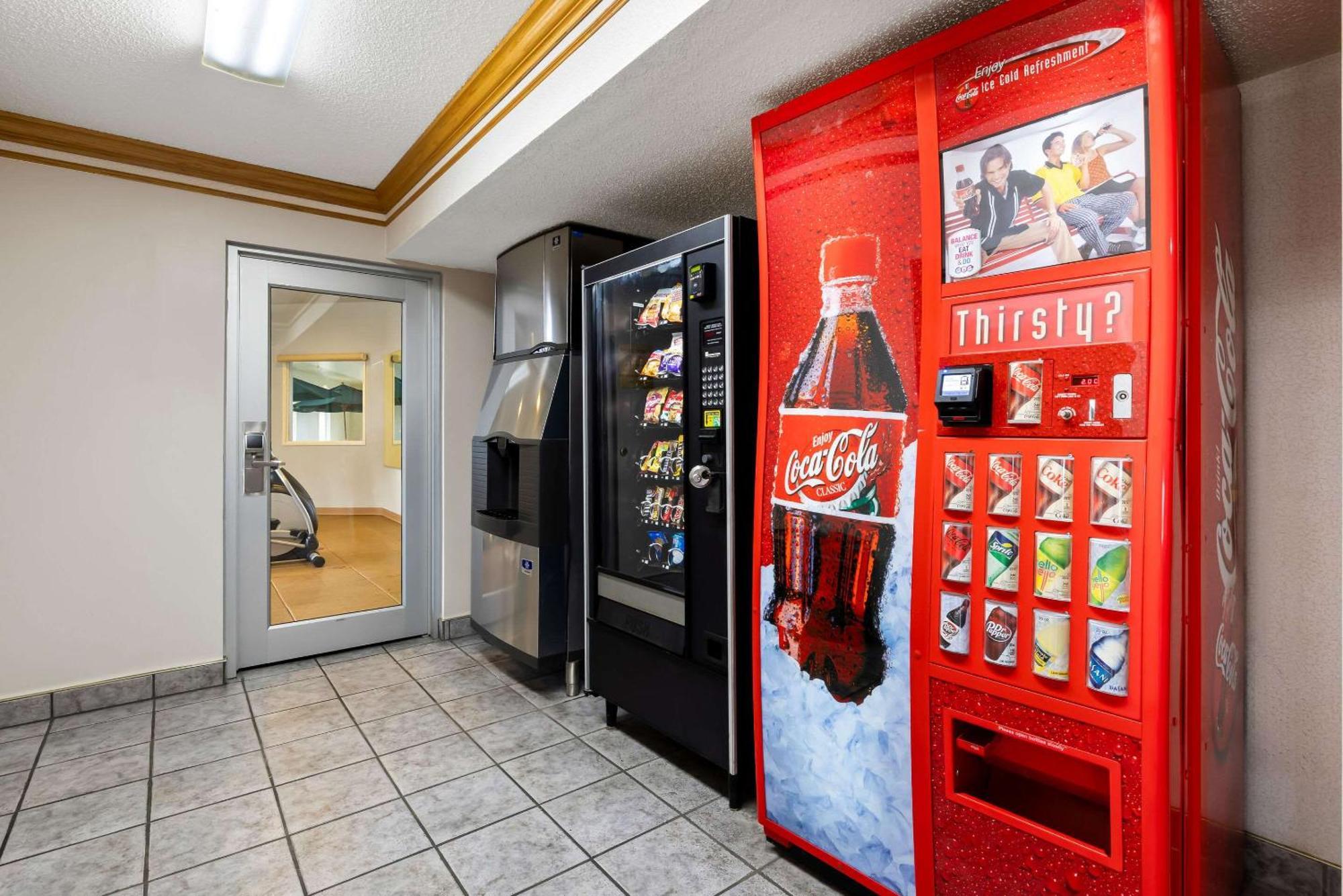 Quality Inn Near Monument Health Rapid City Hospital Esterno foto