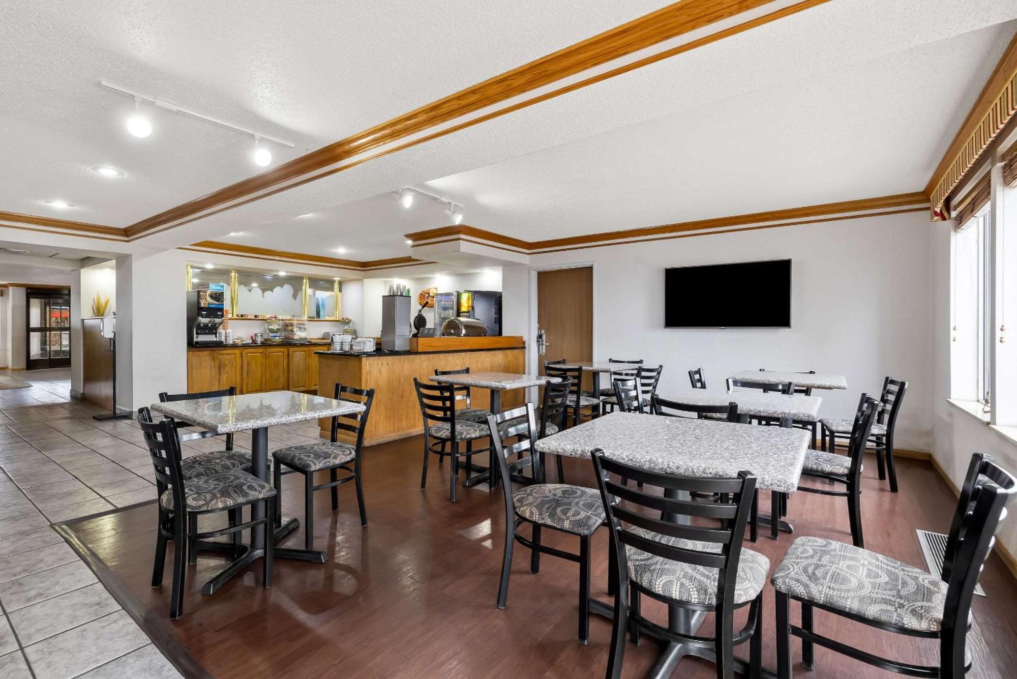 Quality Inn Near Monument Health Rapid City Hospital Esterno foto