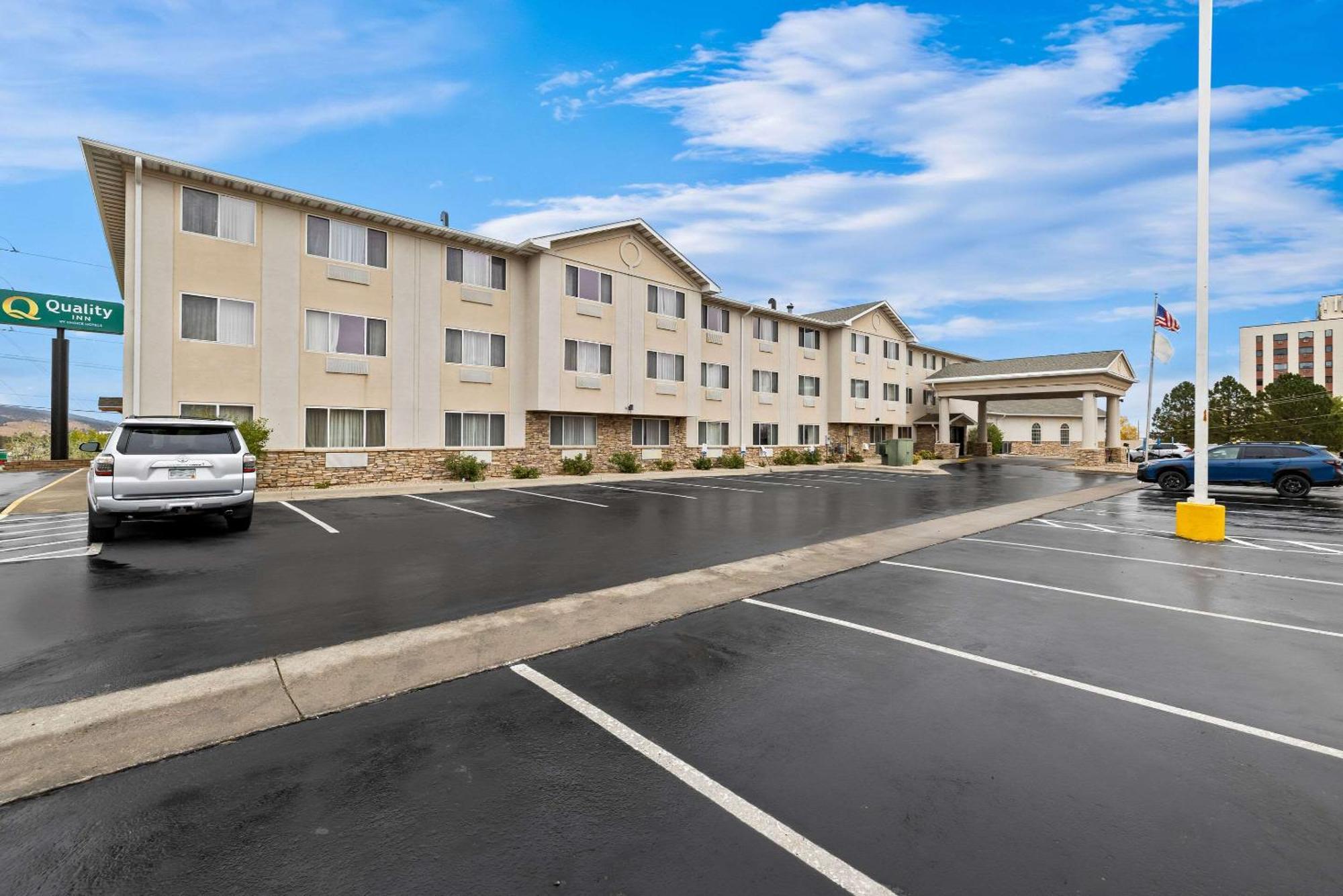 Quality Inn Near Monument Health Rapid City Hospital Esterno foto