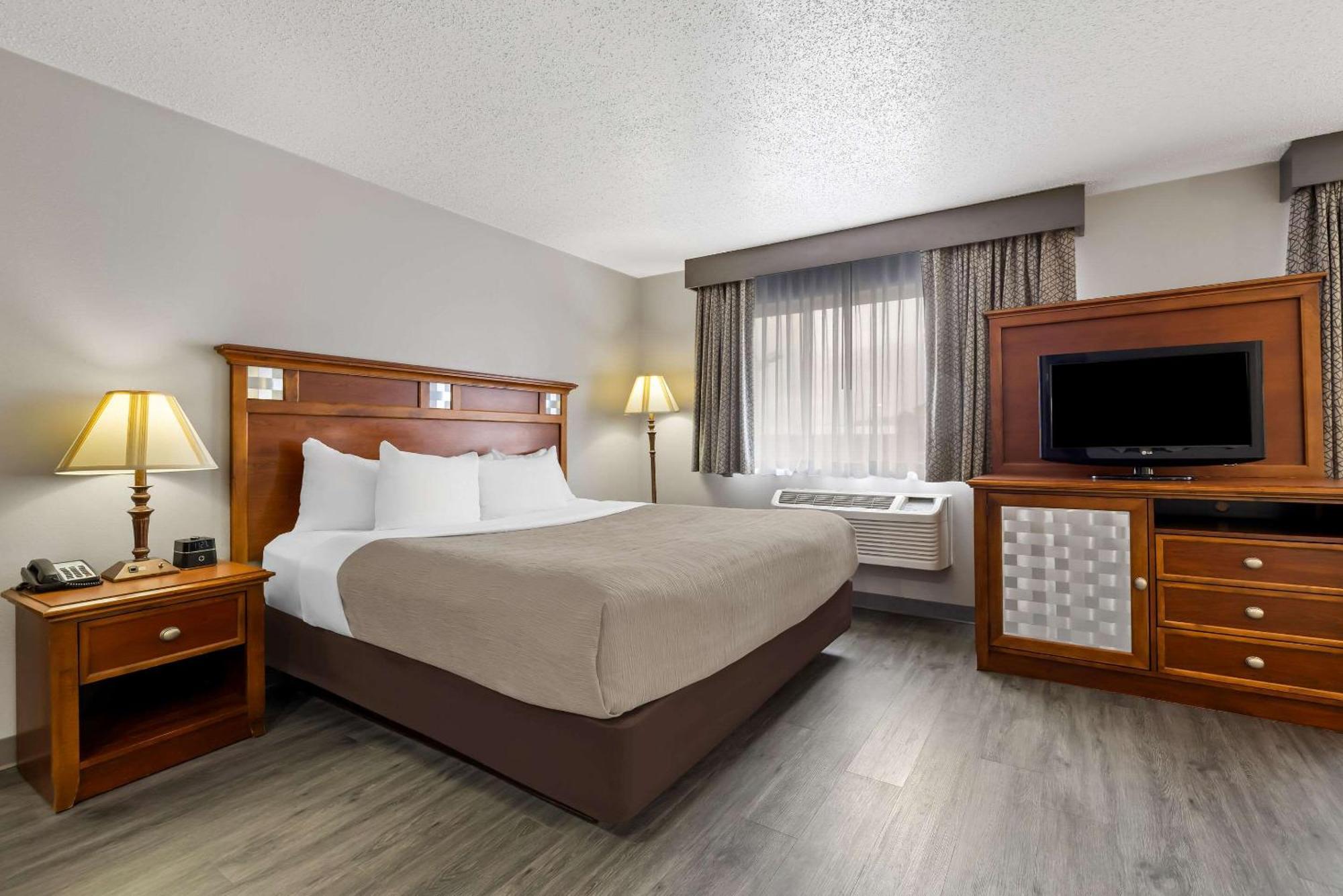 Quality Inn Near Monument Health Rapid City Hospital Esterno foto