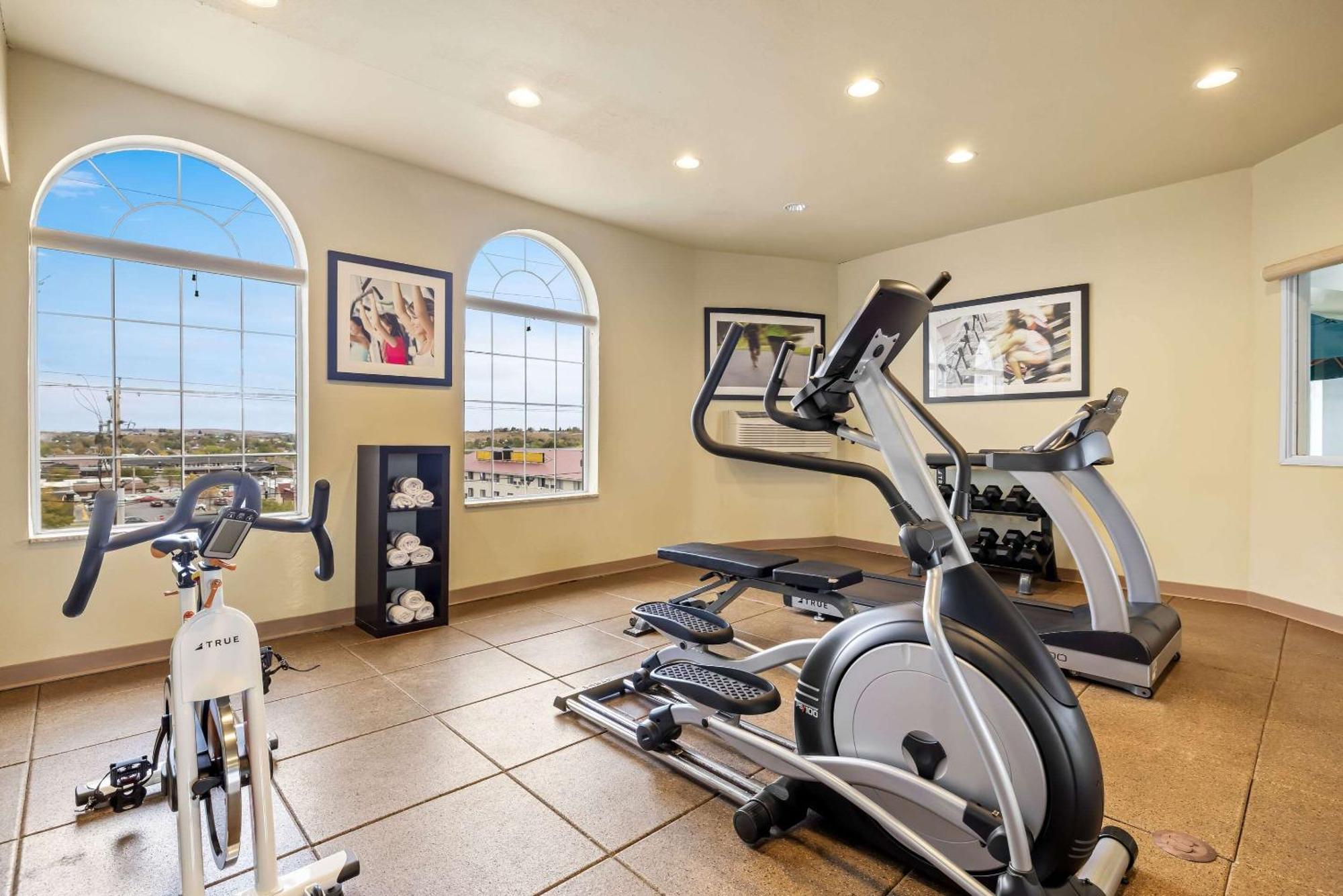 Quality Inn Near Monument Health Rapid City Hospital Esterno foto