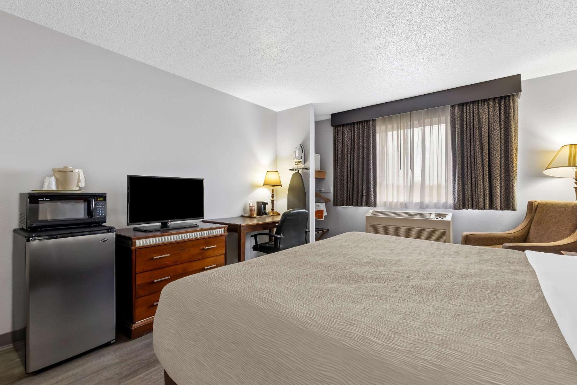 Quality Inn Near Monument Health Rapid City Hospital Esterno foto