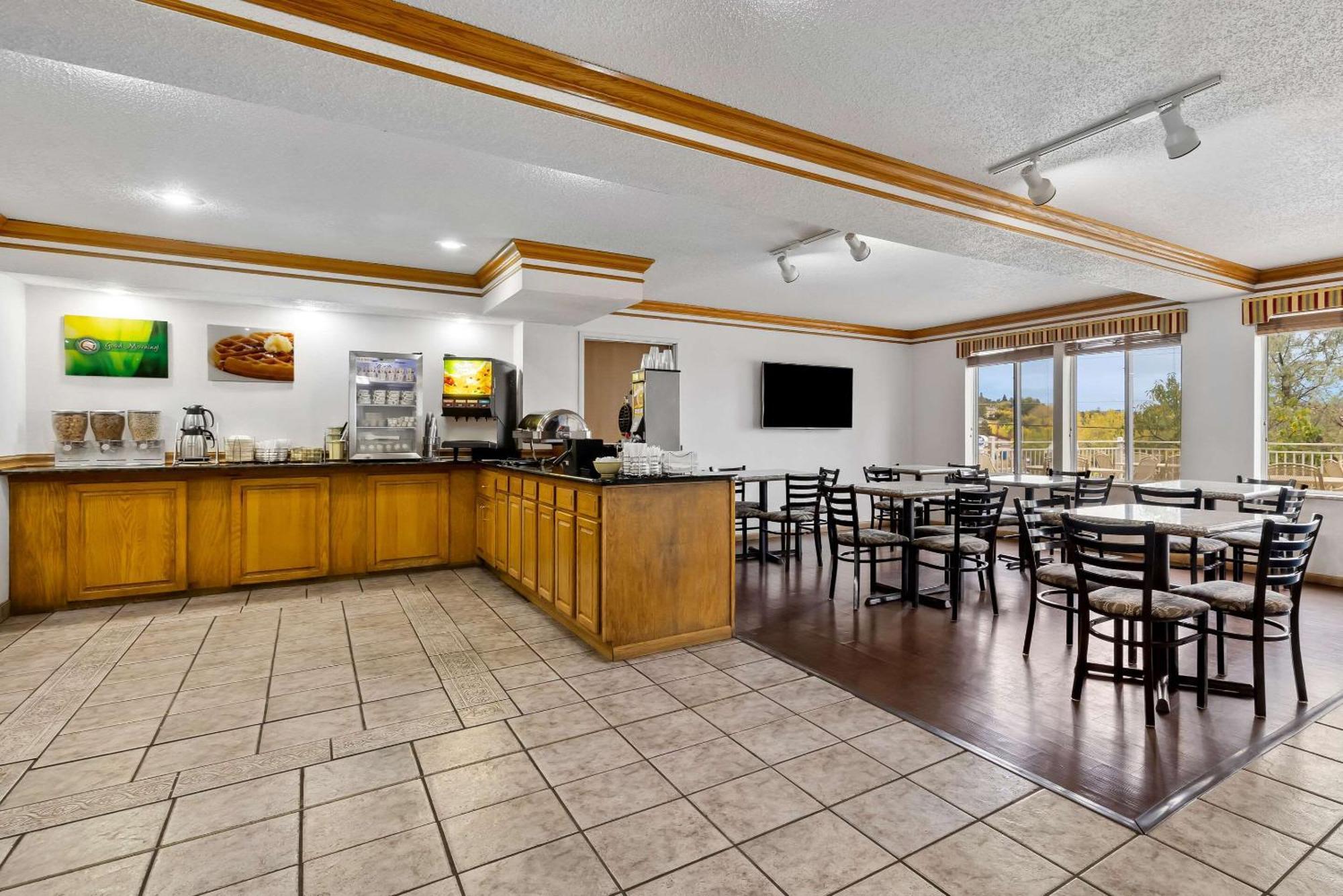 Quality Inn Near Monument Health Rapid City Hospital Esterno foto
