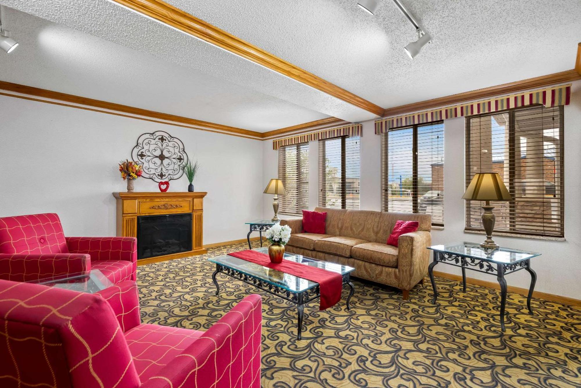 Quality Inn Near Monument Health Rapid City Hospital Esterno foto